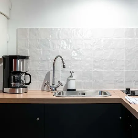 Architect's Duplex - Marais Apartment